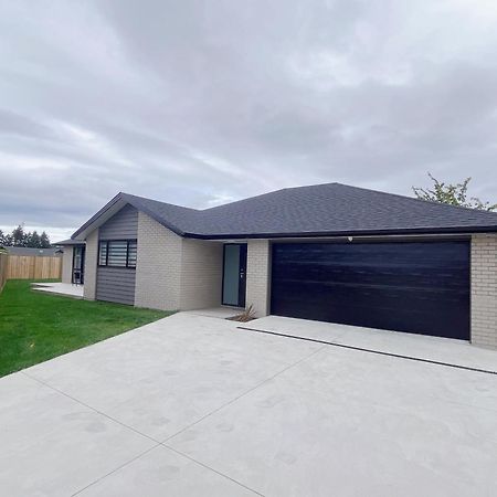 Rotorua Sunshine Brand New 4 Bedroom House Exteriér fotografie